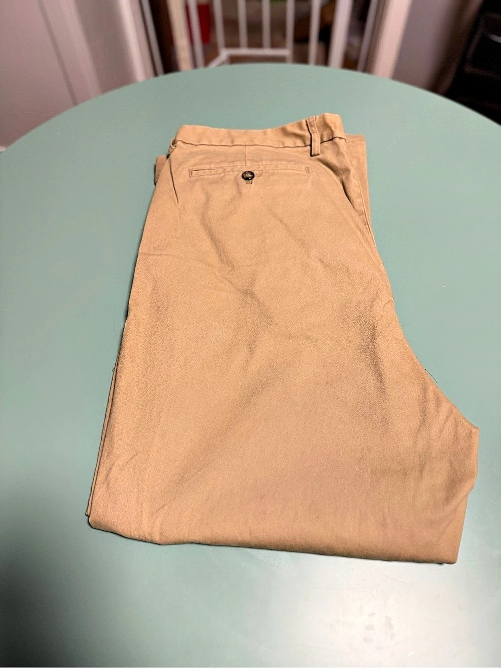 Old Navy Built-In Flex Men's Cargo Pants in Brown 44w x 30l
